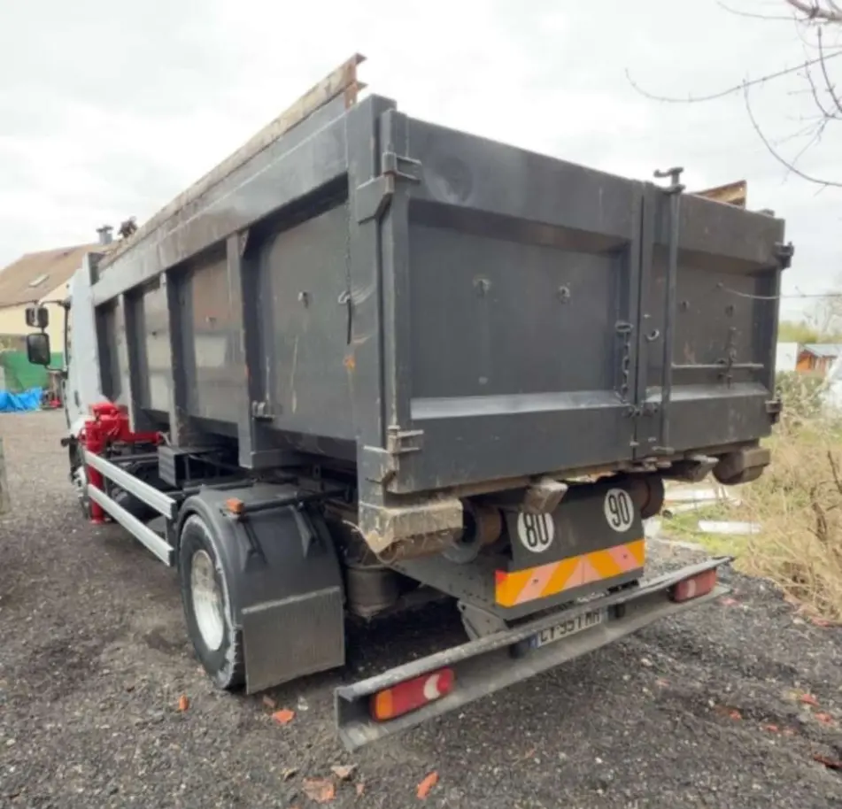 camion-benne-vue-arriere